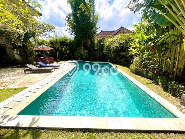INVESTASI POTENSIAL! Vila Kawasan , Luas 1250m2m², Lokasi Strategis INVESTASI POTENSIAL! Vila Kawasan , Luas 1250m2m², Lokasi Strategis