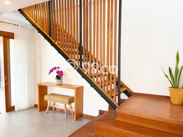 Vila Kawasan , Luas 440m2m², Cocok untuk tempat tinggal keluarga Vila Kawasan , Luas 440m2m², Cocok untuk tempat tinggal keluarga
