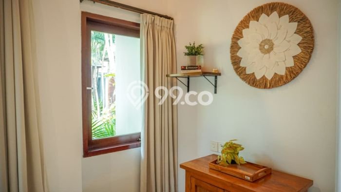 DIJUAL! Vila Kawasan , Luas 650m2m², Akses Mudah Pusat Kota DIJUAL! Vila Kawasan , Luas 650m2m², Akses Mudah Pusat Kota