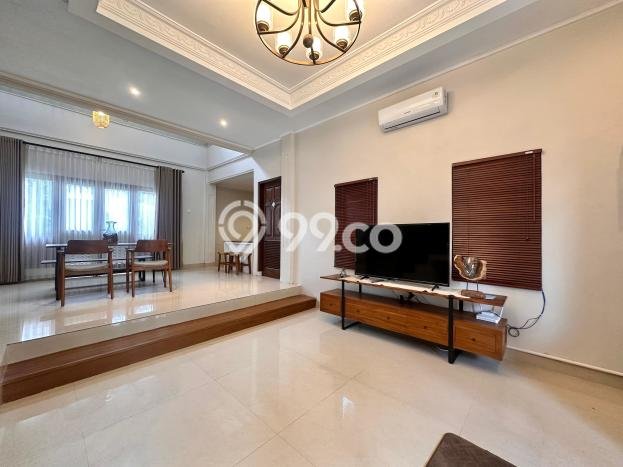 Ready to Use! Luxury House LT 300m2 Desain Elegan di Umalas Ready to Use! Luxury House LT 300m2 Desain Elegan di Umalas