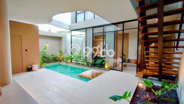 DIJUAL! Vila Kawasan , Area 150m2m², Posisi Strategis DIJUAL! Vila Kawasan , Area 150m2m², Posisi Strategis