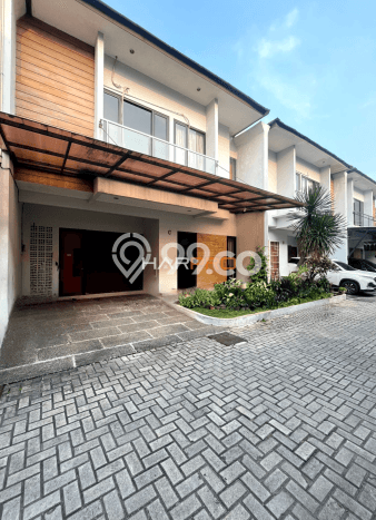Rumah Modern 3 KT di Condet Jakarta Timur Semi Furnished Rumah Modern 3 KT di Condet Jakarta Timur Semi Furnished
