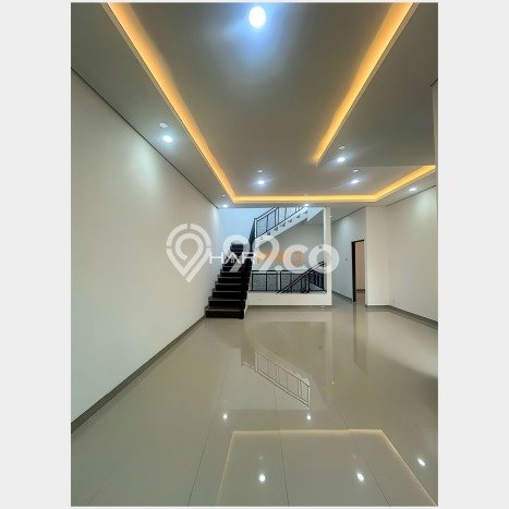 Rumah Mewah Siap Huni LT 110m2 di Tebet, Jakarta Selatan Rumah Mewah Siap Huni LT 110m2 di Tebet, Jakarta Selatan