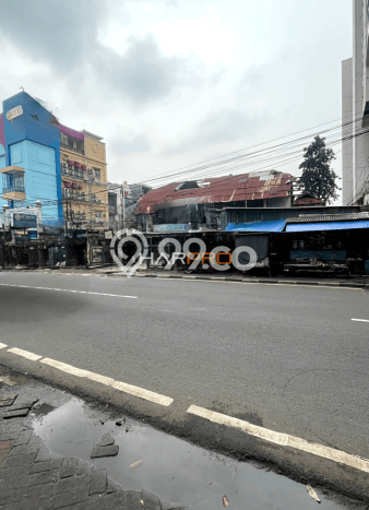 Komersial Bagus Dijual LB 290m2 Lokasi Strategis Jakarta Selatan Area Cocok untuk Berbisnis Komersial Bagus Dijual LB 290m2 Lokasi Strategis Jakarta Selatan Area Cocok untuk Berbisnis