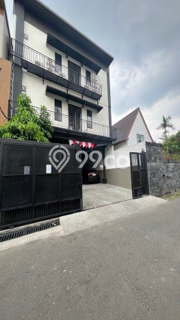 Rumah Eksklusif Dijual LT 480m2 di Pancoran, Jakarta Selatan Rumah Eksklusif Dijual LT 480m2 di Pancoran, Jakarta Selatan