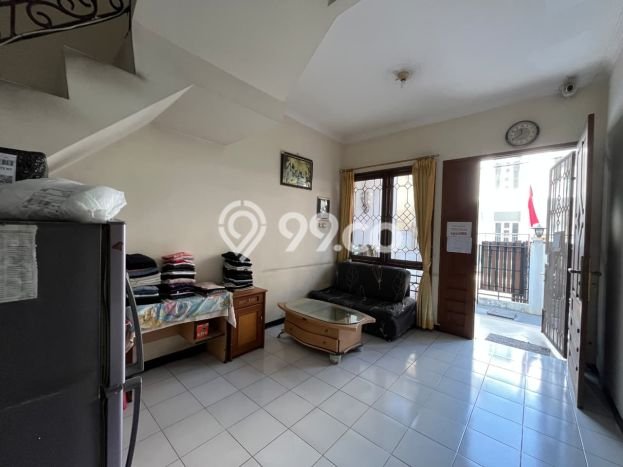 Unit Kost Dijual di Kawasan Kelapa Gading Jakarta Utara dengan 17 KT Unit Kost Dijual di Kawasan Kelapa Gading Jakarta Utara dengan 17 KT