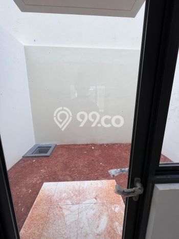 Ruko Disewa di Tangerang dengan LB 178m2 Area Komersial Ramai Ruko Disewa di Tangerang dengan LB 178m2 Area Komersial Ramai