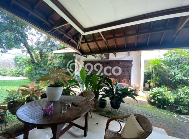Kost Dijual di Kemanggisan dengan 6 KT dan Luas 800m2 Kost Dijual di Kemanggisan dengan 6 KT dan Luas 800m2