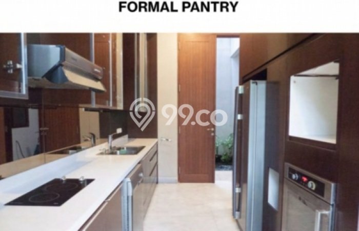 Rumah Nyaman 5 KT LB 1400m2 Kondisi Bagus di Kemang Rumah Nyaman 5 KT LB 1400m2 Kondisi Bagus di Kemang