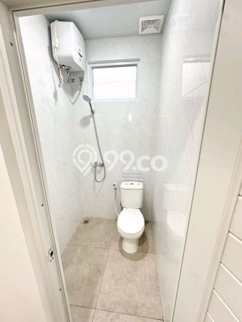 Ready to Use! Luxury House LT 155m2 Desain Elegan di Gading Serpong Ready to Use! Luxury House LT 155m2 Desain Elegan di Gading Serpong