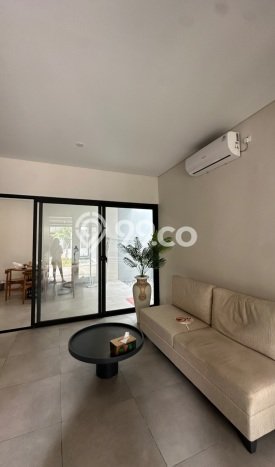 Dijual Hunian Rumah Nyaman 4 KT di BSD, Tangerang Dijual Hunian Rumah Nyaman 4 KT di BSD, Tangerang