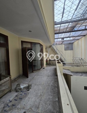 Hunian Elit LB 499m2 Siap Huni Desain Elegan di Green garden, Jakarta Barat Hunian Elit LB 499m2 Siap Huni Desain Elegan di Green garden, Jakarta Barat