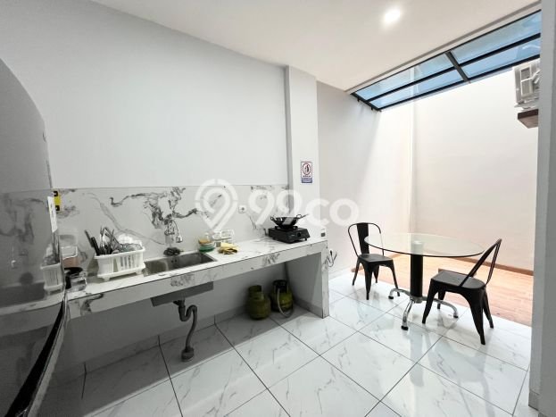 Rumah Kost Dijual di Cipete Jakarta Selatan Luas 416m2 Rumah Kost Dijual di Cipete Jakarta Selatan Luas 416m2