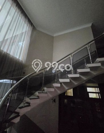 Hunian Elit LB 499m2 Siap Huni Desain Elegan di Green garden, Jakarta Barat Hunian Elit LB 499m2 Siap Huni Desain Elegan di Green garden, Jakarta Barat