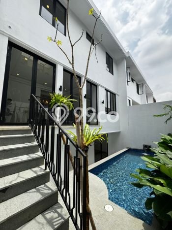 For Sale Rumah Elit Exclusive di Kebayoran Baru, Jakarta Selatan For Sale Rumah Elit Exclusive di Kebayoran Baru, Jakarta Selatan