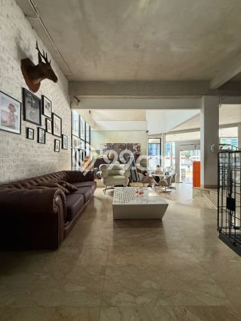 Siap Huni Rumah Mewah 4 Kamar di Kebayoran Baru Dekat ke Mana Pun Siap Huni Rumah Mewah 4 Kamar di Kebayoran Baru Dekat ke Mana Pun