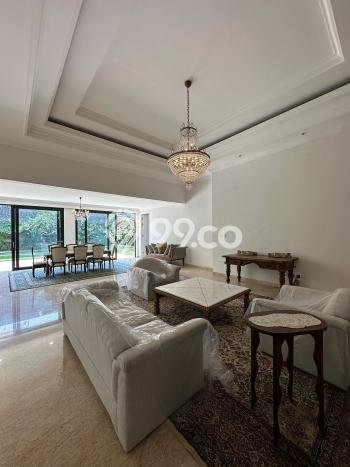 Jual Rumah Luas Elegan Dengan View Eksklusif di Kemang, Jakarta Selatan Jual Rumah Luas Elegan Dengan View Eksklusif di Kemang, Jakarta Selatan