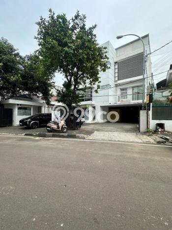 Komersial Dijual di Menteng Jakarta Pusat dengan Luas Bangunan 1012m2 Komersial Dijual di Menteng Jakarta Pusat dengan Luas Bangunan 1012m2