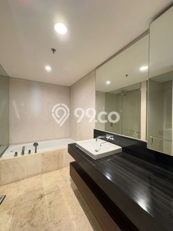 Hunian Apartemen Eksklusif untuk Dijual di Jakarta Selatan dengan 3 BR & 3 Kamar Mandi Hunian Apartemen Eksklusif untuk Dijual di Jakarta Selatan dengan 3 BR & 3 Kamar Mandi