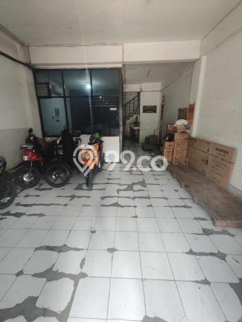 Ruko Bagus Dijual LB 510m2 Lokasi Strategis Surabaya Area Cocok untuk Bisnis Ruko Bagus Dijual LB 510m2 Lokasi Strategis Surabaya Area Cocok untuk Bisnis