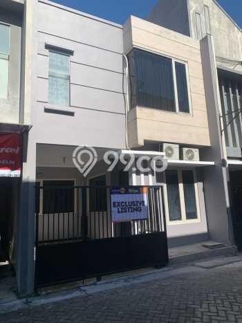 Rumah Luas Asri 3 KT Siap Huni di Dharma Husada Surabaya Rumah Luas Asri 3 KT Siap Huni di Dharma Husada Surabaya