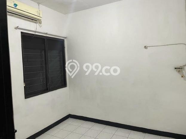 Rumah sewa siap huni 5 Kamar Tidur di Kutisari, Surabaya Rumah sewa siap huni 5 Kamar Tidur di Kutisari, Surabaya