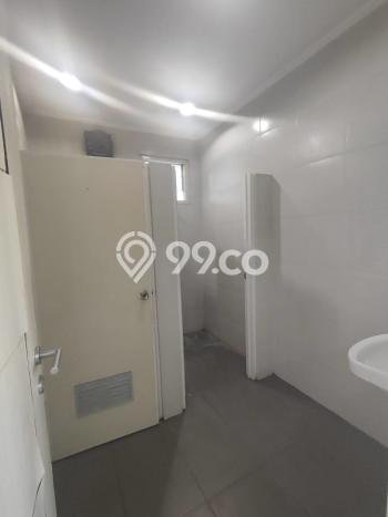Rumah Luxury Modern Tanpa Renovasi di Citraland Surabaya Rumah Luxury Modern Tanpa Renovasi di Citraland Surabaya
