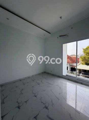 Rumah Minimalis 4 KT di Citraland Surabaya Unfurnished Rumah Minimalis 4 KT di Citraland Surabaya Unfurnished