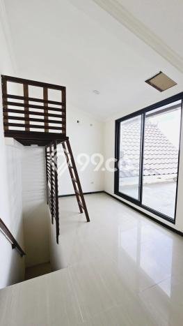 Rumah Minimalis 2 KT di Citraland Surabaya Unfurnished Rumah Minimalis 2 KT di Citraland Surabaya Unfurnished
