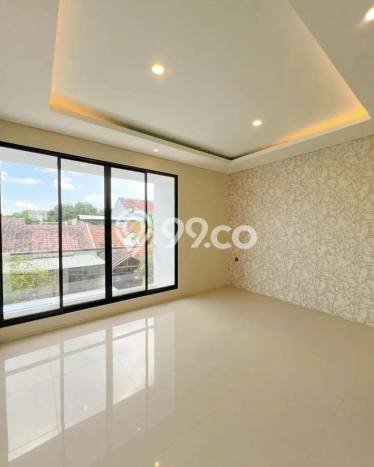 Jual Rumah Eksklusif 4 KT di Citraland, Surabaya Jual Rumah Eksklusif 4 KT di Citraland, Surabaya