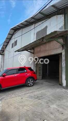 Unit Gudang Dijual di Sidoarjo Sidoarjo Luas Tanah 552m2, Luas Bangunan 552m2 Unit Gudang Dijual di Sidoarjo Sidoarjo Luas Tanah 552m2, Luas Bangunan 552m2