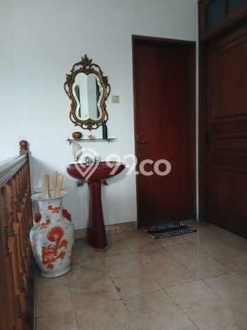 Rumah Elit Modern Tanpa Renovasi di Bintaro Tangerang Selatan Rumah Elit Modern Tanpa Renovasi di Bintaro Tangerang Selatan