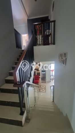 Ready to Use! Premium House LT 254m2 Desain Modern di Bintaro Ready to Use! Premium House LT 254m2 Desain Modern di Bintaro