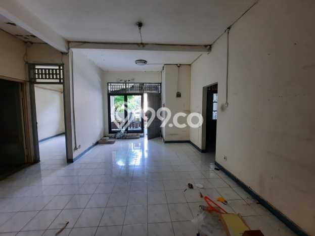 For Sale Hunian Rumah Nyaman 4 KT di Bintaro, Tangerang Selatan For Sale Hunian Rumah Nyaman 4 KT di Bintaro, Tangerang Selatan