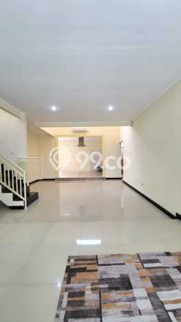 Rumah Luxury Modern Tanpa Renovasi di Bintaro Tangerang Selatan Rumah Luxury Modern Tanpa Renovasi di Bintaro Tangerang Selatan