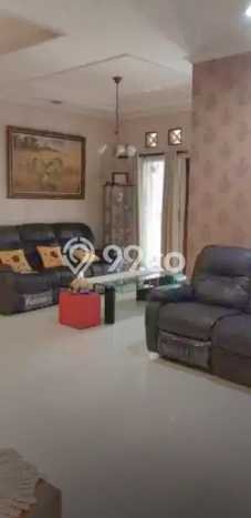 Hunian Elit LB 250m2 Siap Pakai Desain Elegan di Bintaro, Tangerang Selatan Hunian Elit LB 250m2 Siap Pakai Desain Elegan di Bintaro, Tangerang Selatan