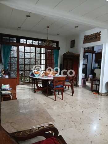 Rumah Elit Modern Tanpa Renovasi di Bintaro Tangerang Selatan Rumah Elit Modern Tanpa Renovasi di Bintaro Tangerang Selatan