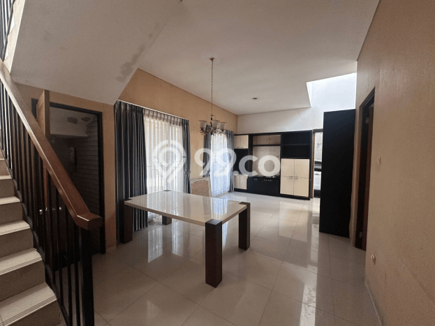 Rumah Luxury Modern Tanpa Renovasi di Bintaro Tangerang Selatan Rumah Luxury Modern Tanpa Renovasi di Bintaro Tangerang Selatan