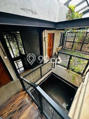 Disewakan! Rumah 4 Kamar Tidur &
3 Kamar Mandi di Bintaro, Tangerang Selatan Disewakan! Rumah 4 Kamar Tidur &
3 Kamar Mandi di Bintaro, Tangerang Selatan