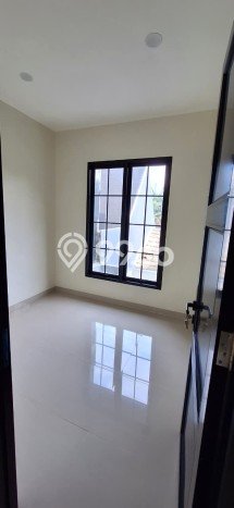 Rumah Modern 3 KT di Bintaro Tangerang Selatan Semi Furnished Rumah Modern 3 KT di Bintaro Tangerang Selatan Semi Furnished