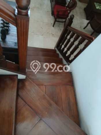 Rumah Elit Modern Tanpa Renovasi di Bintaro Tangerang Selatan Rumah Elit Modern Tanpa Renovasi di Bintaro Tangerang Selatan