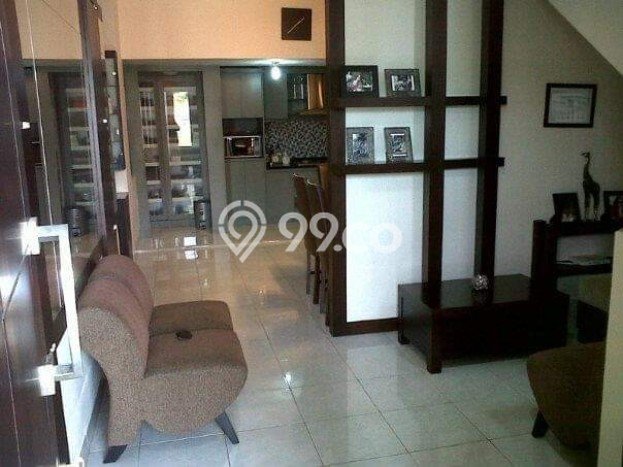 Disewakan! Rumah 3 Kamar Tidur &
2 Kamar Mandi di Bintaro, Tangerang Selatan Disewakan! Rumah 3 Kamar Tidur &
2 Kamar Mandi di Bintaro, Tangerang Selatan