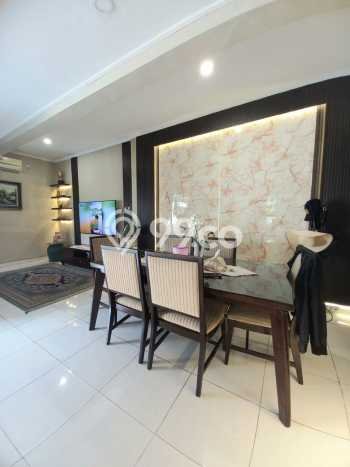 Rumah Disewakan Tangerang Selatan LT 241m2 LB 200m2 Area Bintaro Rumah Disewakan Tangerang Selatan LT 241m2 LB 200m2 Area Bintaro
