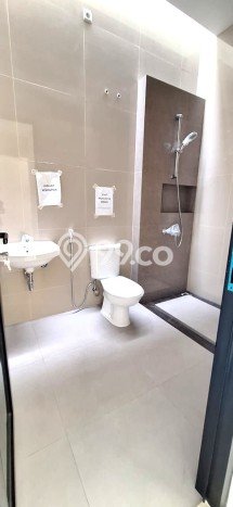 Rumah Modern 3 KT di Bintaro Tangerang Selatan Semi Furnished Rumah Modern 3 KT di Bintaro Tangerang Selatan Semi Furnished