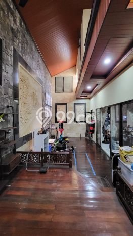 Dijual Rumah Luas Elegan Dengan View Cantik di Bintaro, Tangerang Selatan Dijual Rumah Luas Elegan Dengan View Cantik di Bintaro, Tangerang Selatan