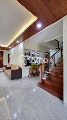 Rumah Luxury Modern Tanpa Renovasi di Bintaro Tangerang Selatan Rumah Luxury Modern Tanpa Renovasi di Bintaro Tangerang Selatan