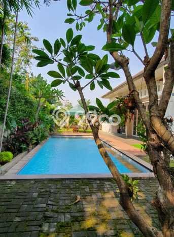 For Sale! Luxury House LT 788m2 Desain Modern di Kemang For Sale! Luxury House LT 788m2 Desain Modern di Kemang