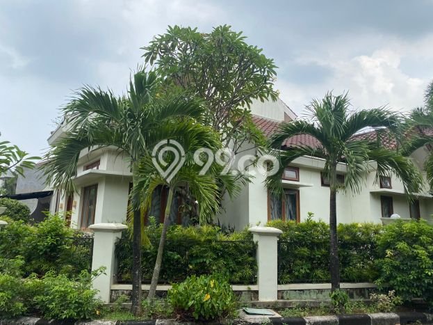 Rumah Luxury Modern Siap Huni di Bintaro Jakarta Selatan Rumah Luxury Modern Siap Huni di Bintaro Jakarta Selatan