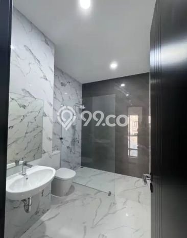 Best Deal Hunian Mewah Ideal dan Luas di BSD, Tangerang Selatan Best Deal Hunian Mewah Ideal dan Luas di BSD, Tangerang Selatan