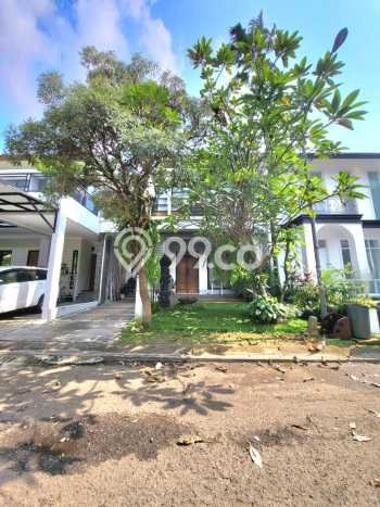 Rumah Mewah LB 129m2 Siap Huni Desain Elegan di Bintaro, Tangerang Selatan Rumah Mewah LB 129m2 Siap Huni Desain Elegan di Bintaro, Tangerang Selatan